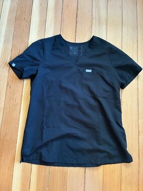 Figs Catarina Black V-Neck Short Sleeve Scrub Top